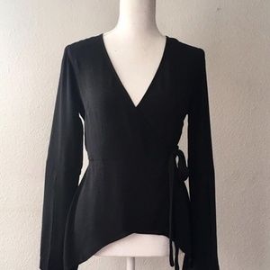 BCBG MAXAZRIA Jadine Wrap Long Sleeve wrap Going out  Top